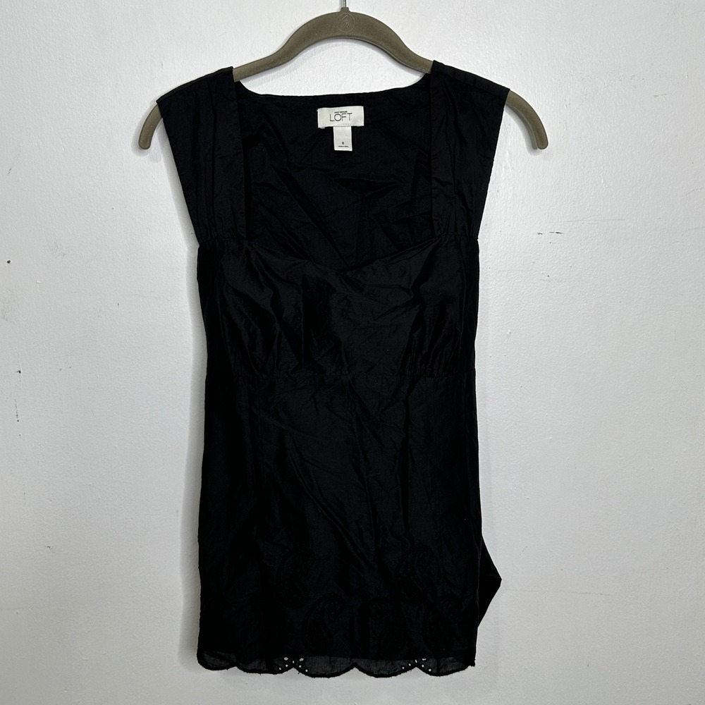 Ann Taylor Loft Black Eyelet Paisley Scallop Hem Tie Back Blouse Top Size 8‎